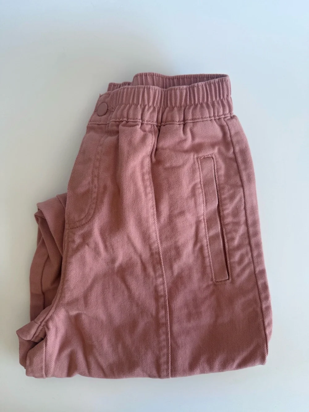 Hanna Andersson Kids Relaxed Pull-On Twill Barrel Pants in Rose Dawn